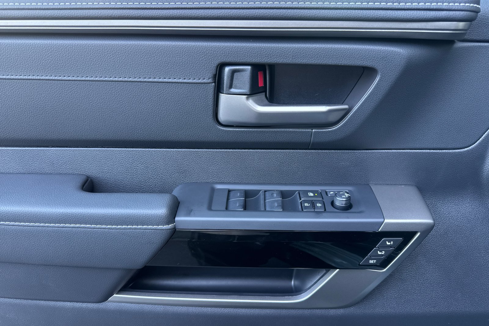 New 2026 Toyota Sequoia Limited AWD/4WD image 11