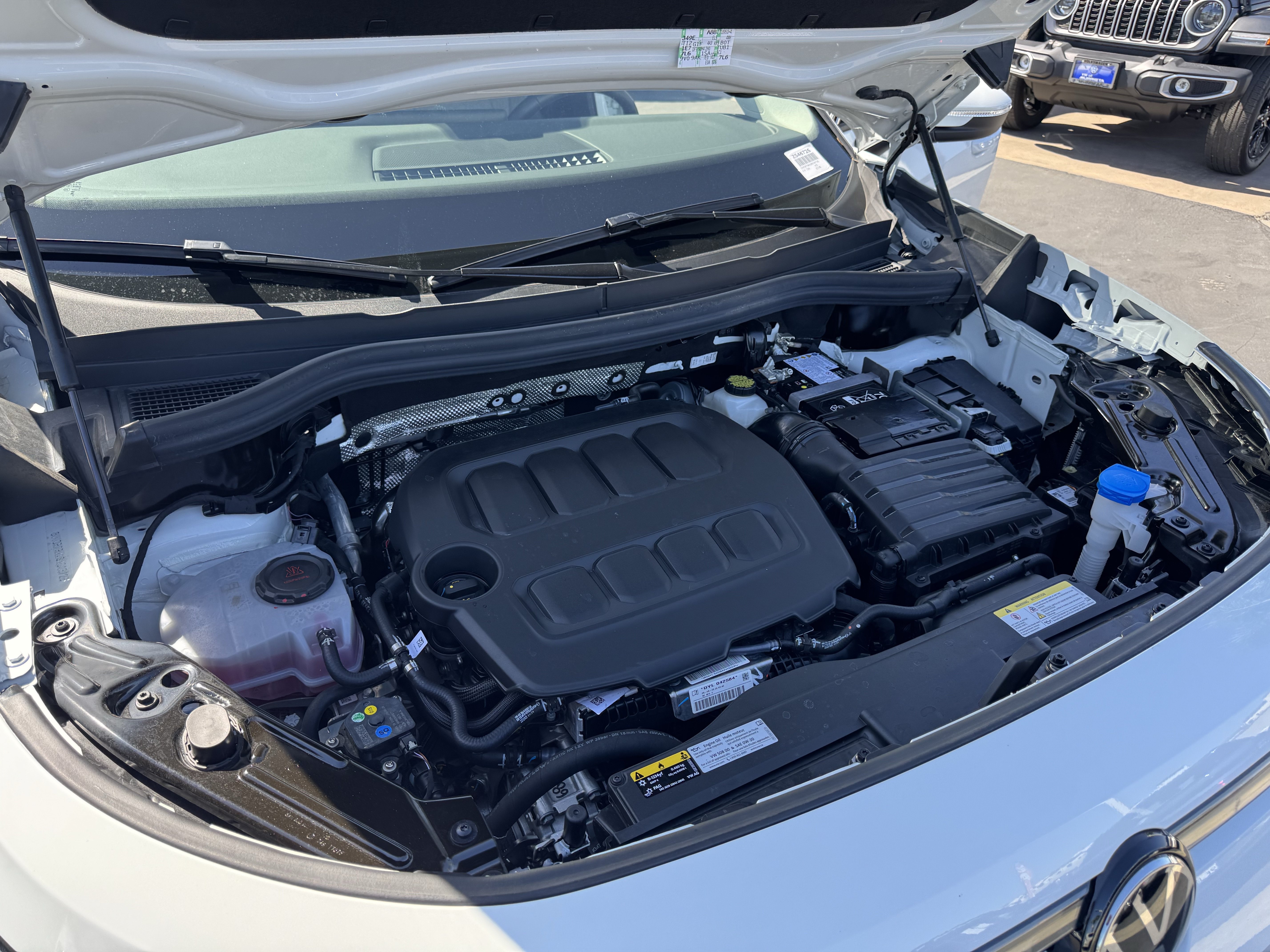 Certified 2025 Volkswagen Tiguan S FWD image 36