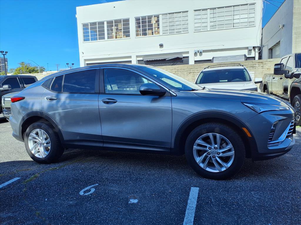 Used 2024 Buick Envista Preferred image 4