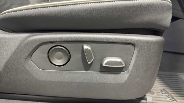 Used 2022 Cadillac Escalade Sport image 14