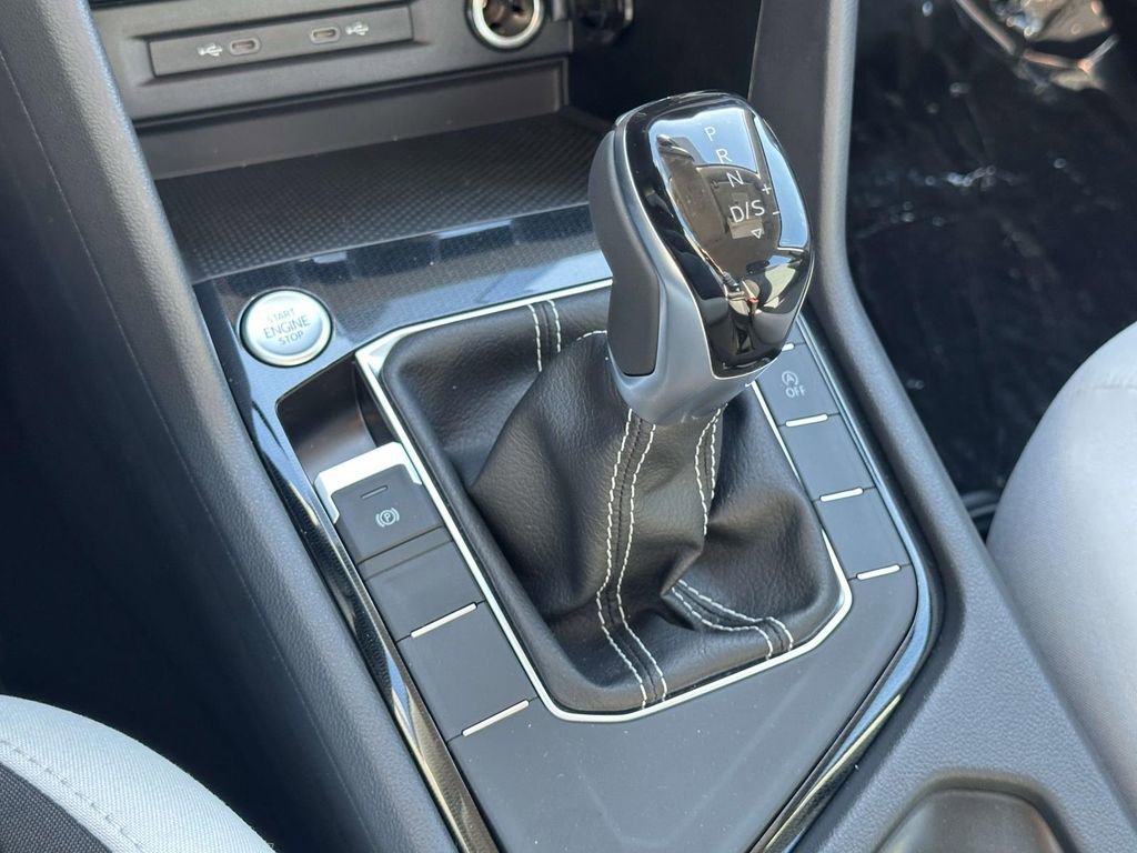 New 2025 Volkswagen Taos S image 23