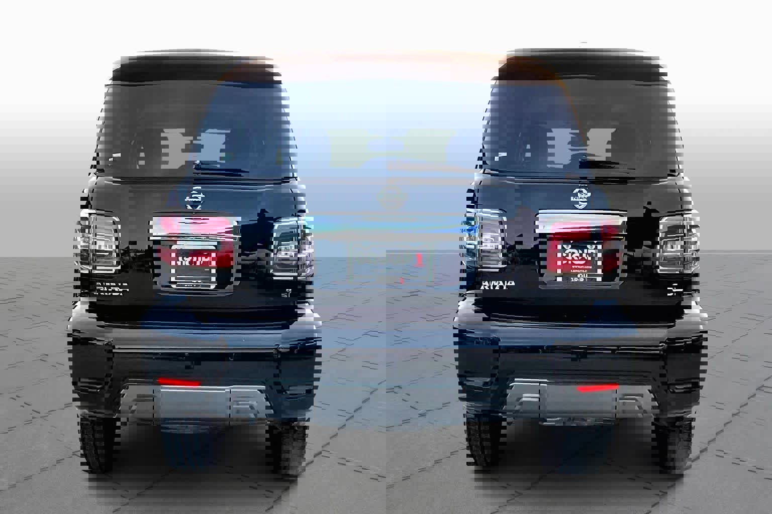 Used 2020 Nissan Armada SL w/ Premium Package image 4