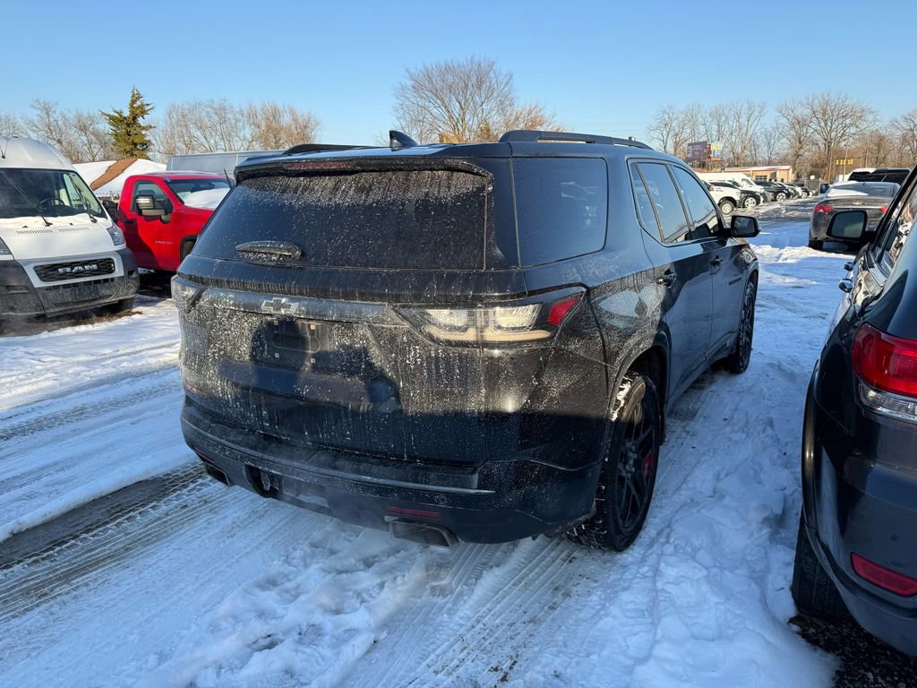 Used 2018 Chevrolet Traverse Premier w/ Redline Edition image 3
