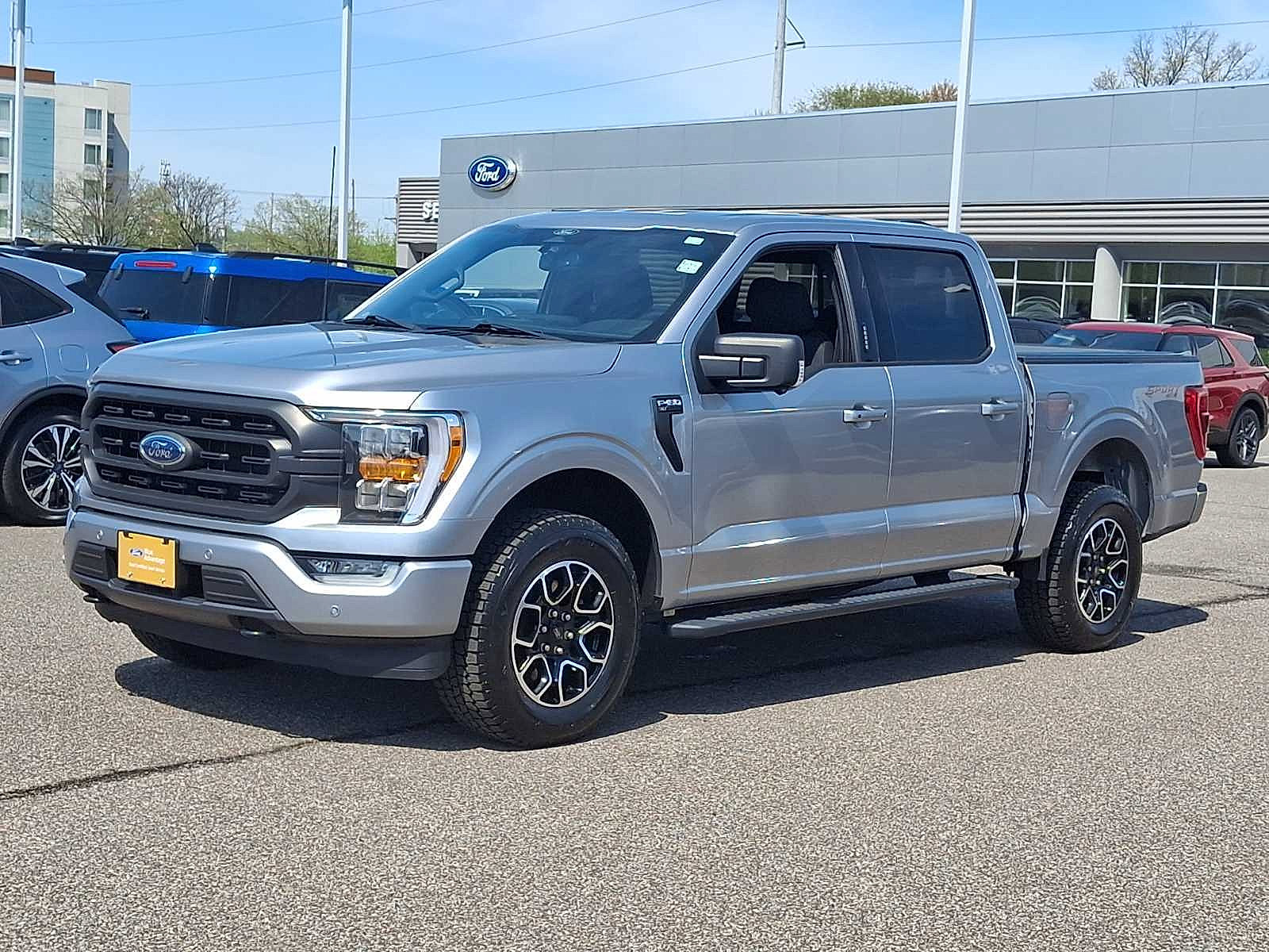 Certified 2022 Ford F150 XLT w/ Equipment Group 302A High AWD/4WD image 5