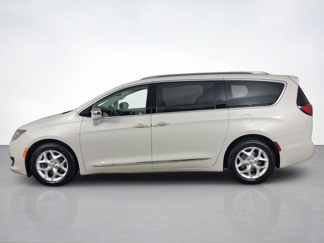 Used 2020 Chrysler Pacifica Limited FWD image 6