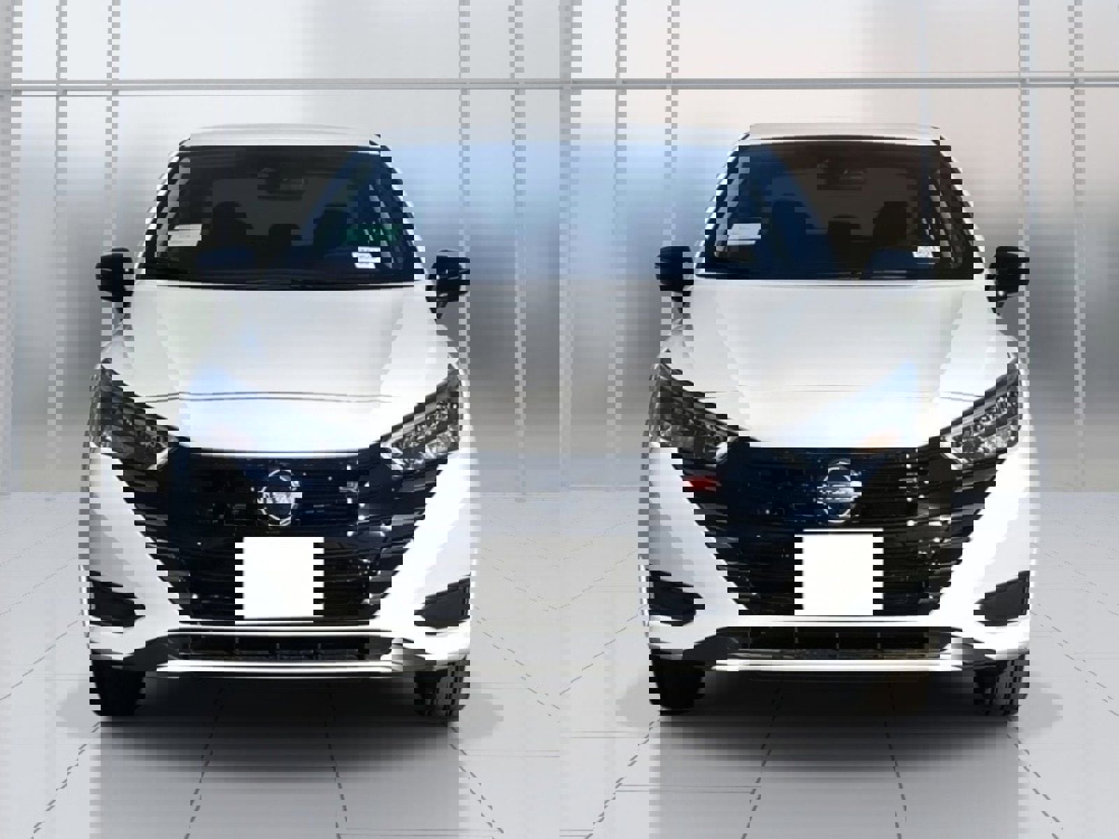 New 2025 Nissan Versa SR w/ Trunk Package FWD image 6