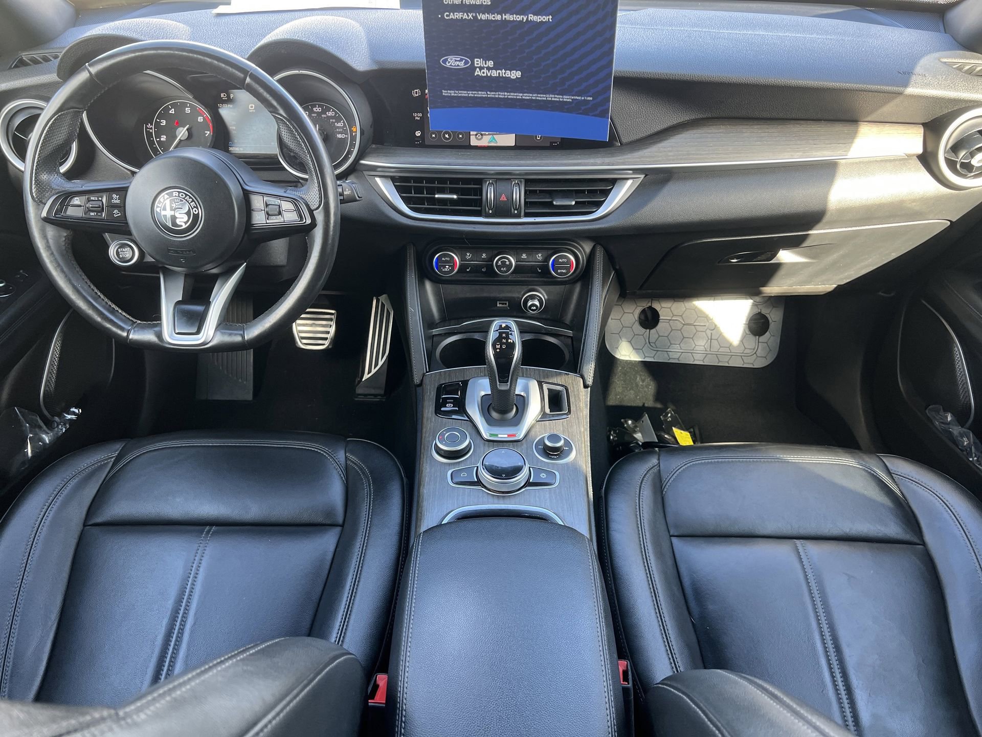 Used 2022 Alfa Romeo Stelvio Ti image 5