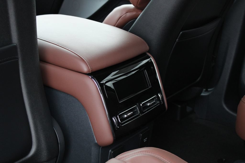 New 2026 Lincoln Aviator Reserve AWD/4WD image 21