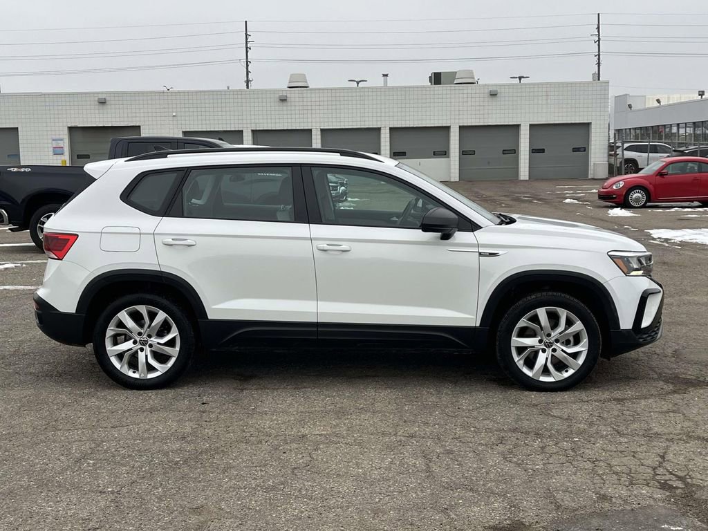 Certified 2023 Volkswagen Taos S image 3