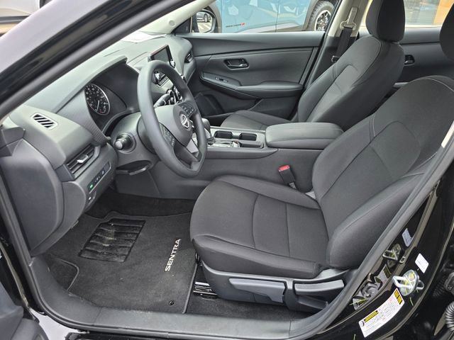 Used 2025 Nissan Sentra S FWD image 16