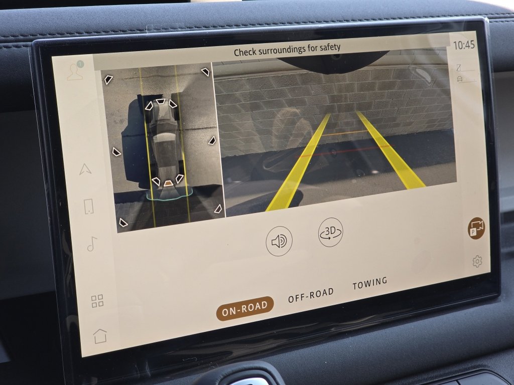New 2025 Land Rover Defender 110 X-Dynamic SE image 6