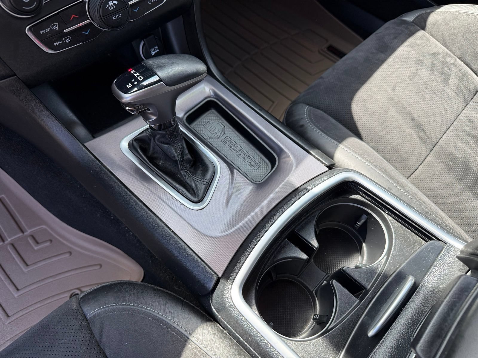 Used 2019 Dodge Charger R/T w/ Plus Group RWD image 17