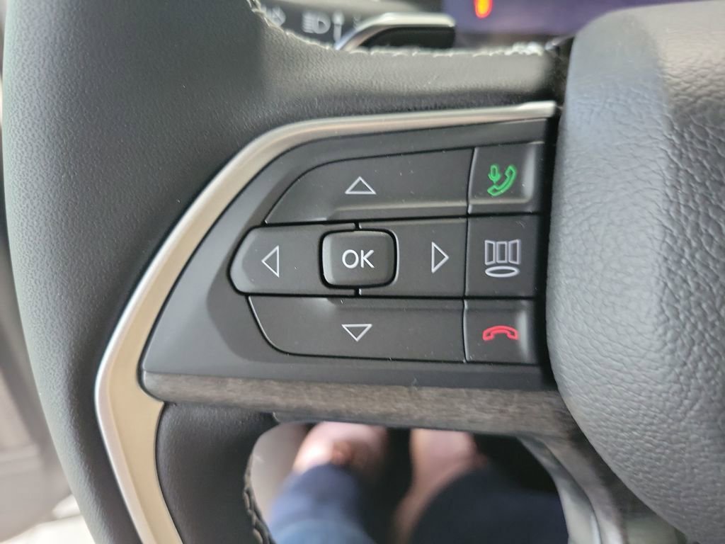 New 2025 Jeep Grand Cherokee L Limited image 14