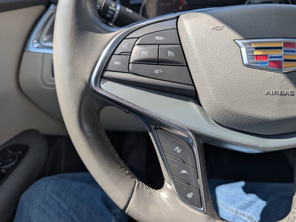 Used 2021 Cadillac XT5 Premium Luxury AWD/4WD image 25