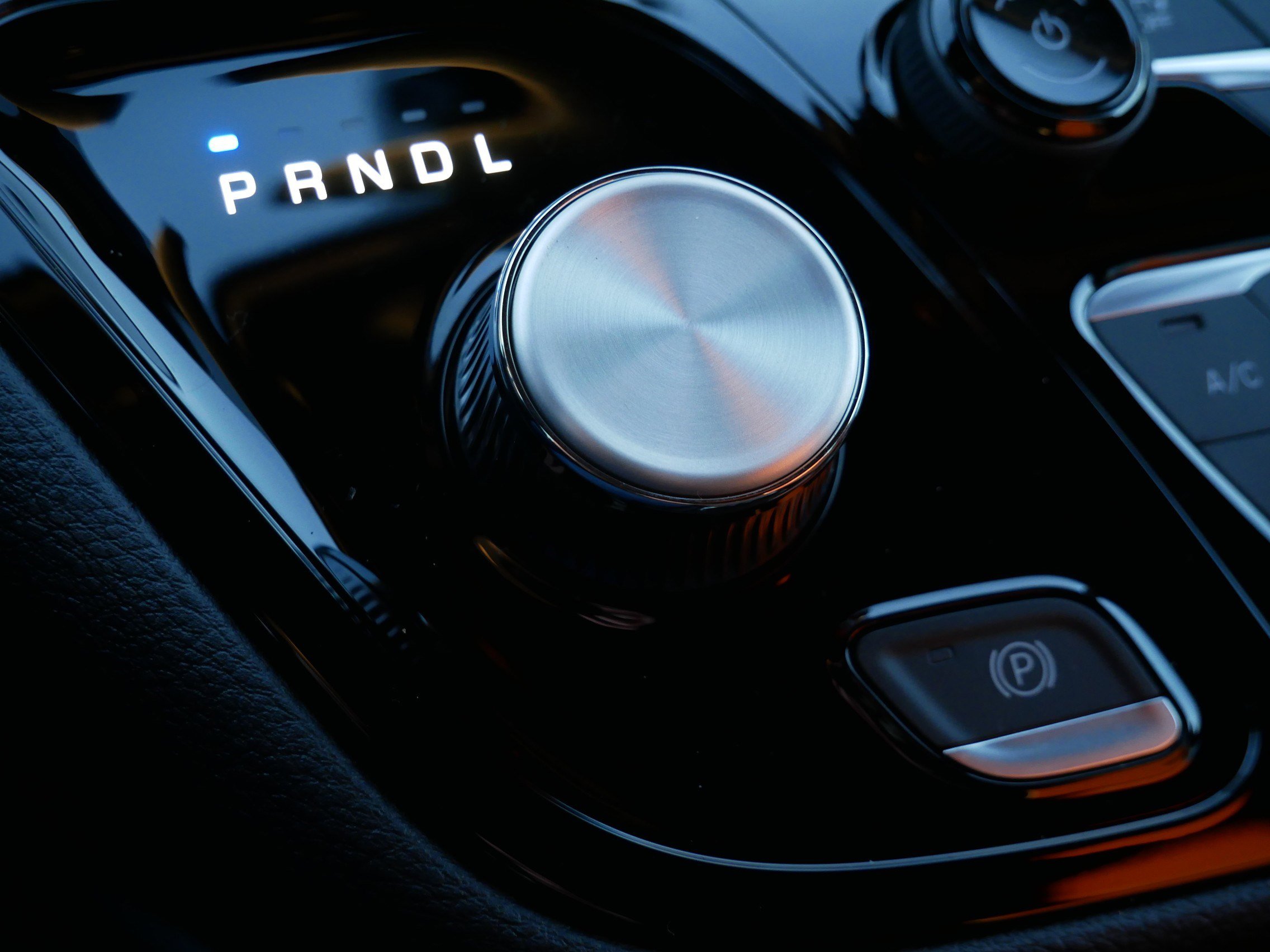 New 2026 Chrysler Pacifica Pinnacle image 12