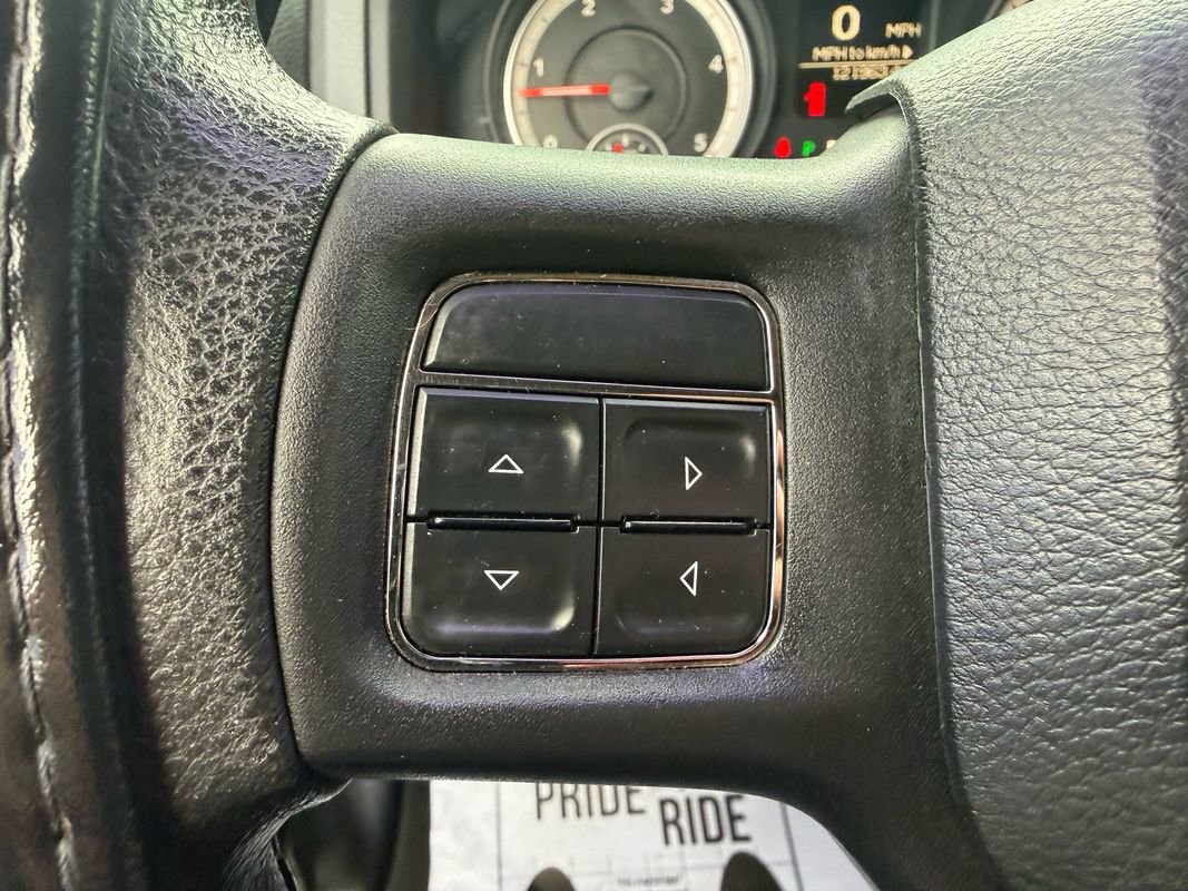 Used 2013 RAM 2500 Tradesman w/ Chrome Appearance Group AWD/4WD image 17