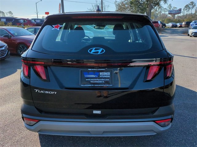 New 2025 Hyundai Tucson SE image 6