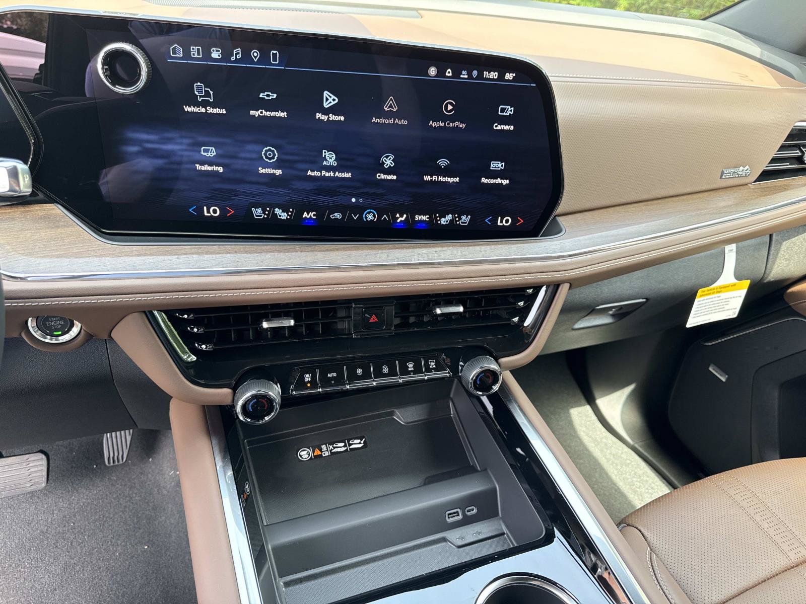 New 2026 Chevrolet Suburban High Country AWD/4WD image 26