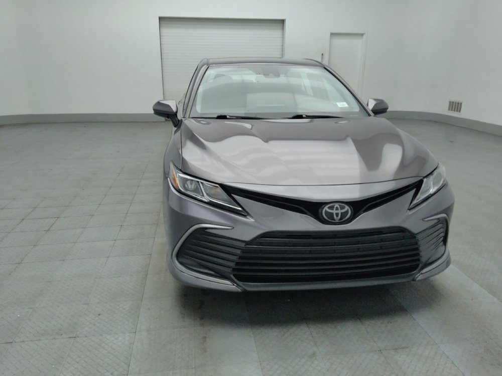 Used 2022 Toyota Camry LE image 14