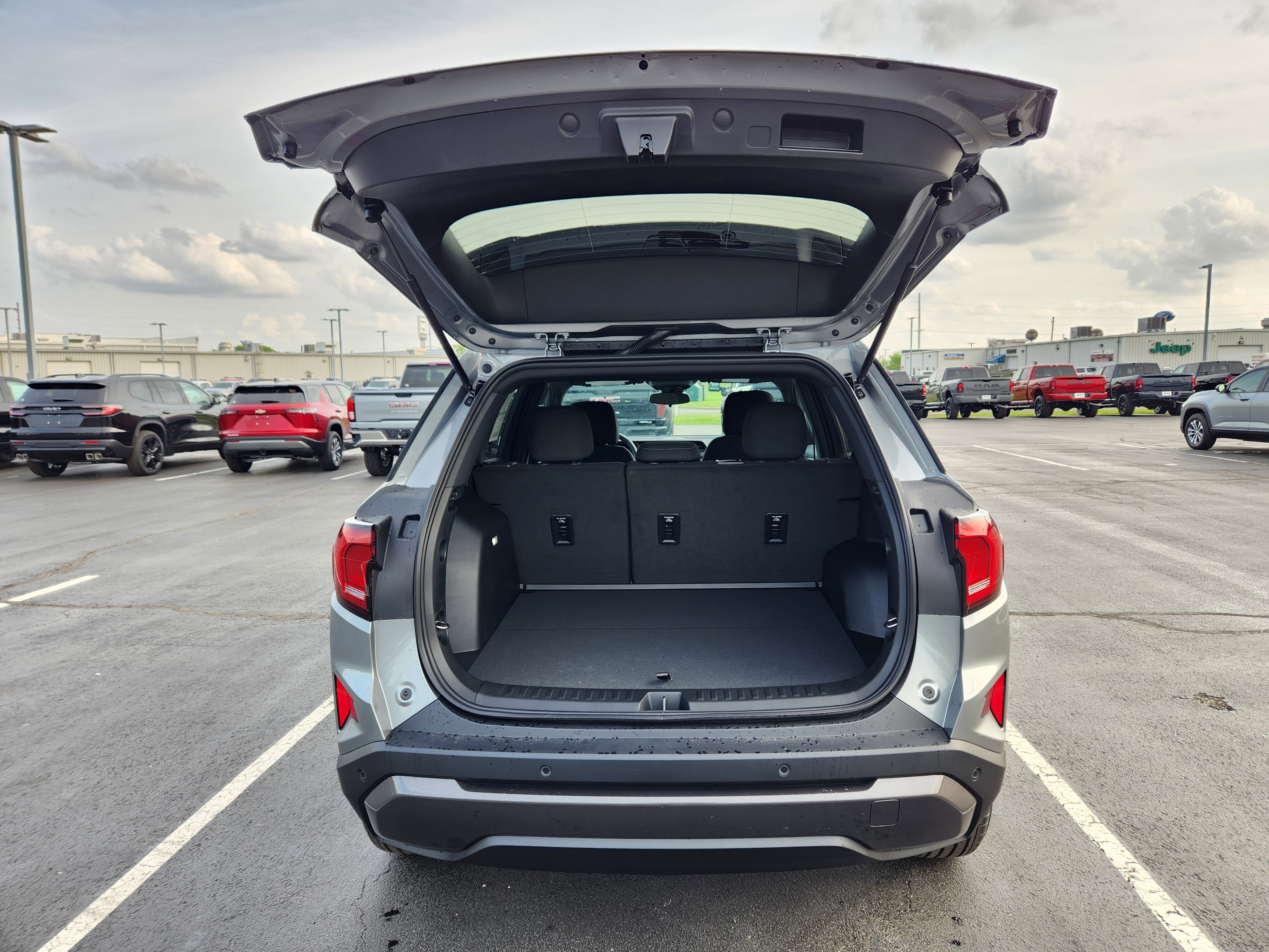 New 2026 GMC Terrain Elevation image 7