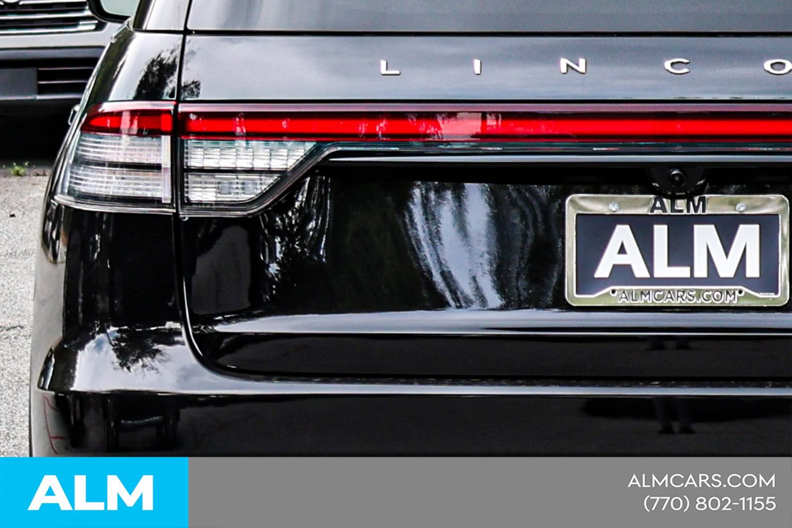 Used 2025 Lincoln Aviator Reserve AWD/4WD image 13