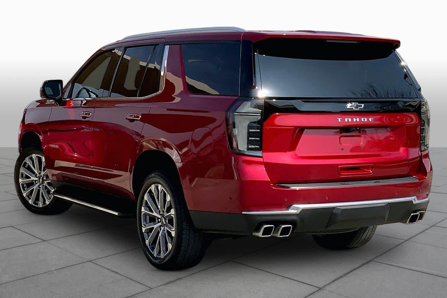 Used 2025 Chevrolet Tahoe High Country AWD/4WD image 27