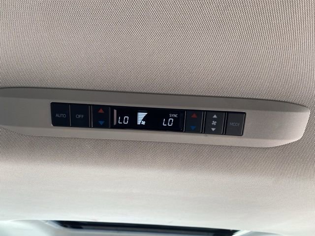 Certified 2023 Toyota Sienna XLE w/ XLE Plus Package image 25