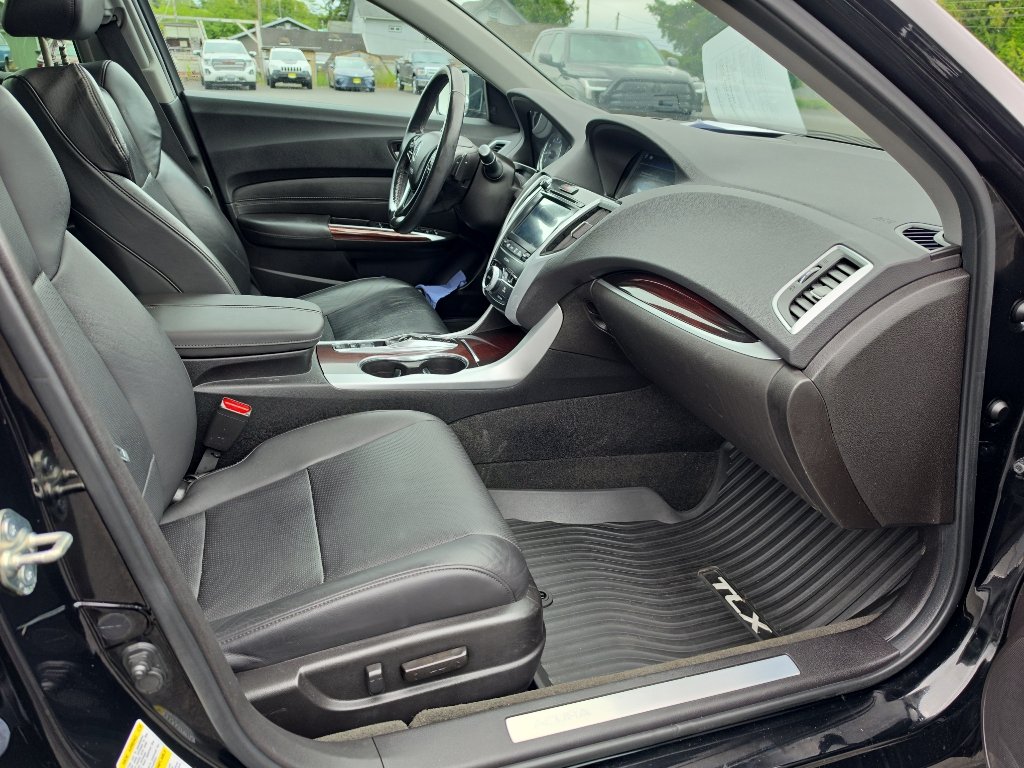 Used 2017 Acura TLX w/ Advance Package AWD/4WD image 16