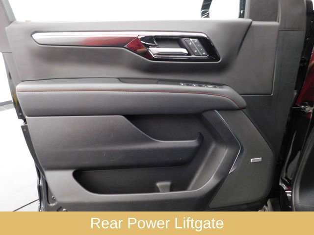 Used 2025 Chevrolet Tahoe RST w/ Comfort Package image 18