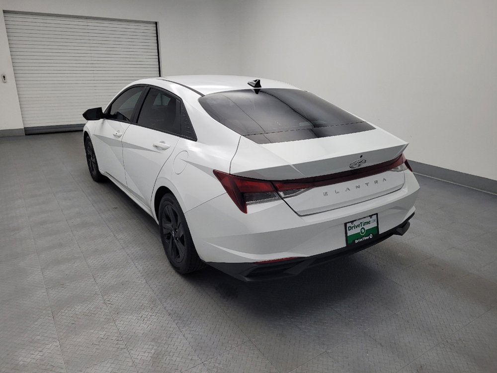 Used 2021 Hyundai Elantra SEL FWD image 5