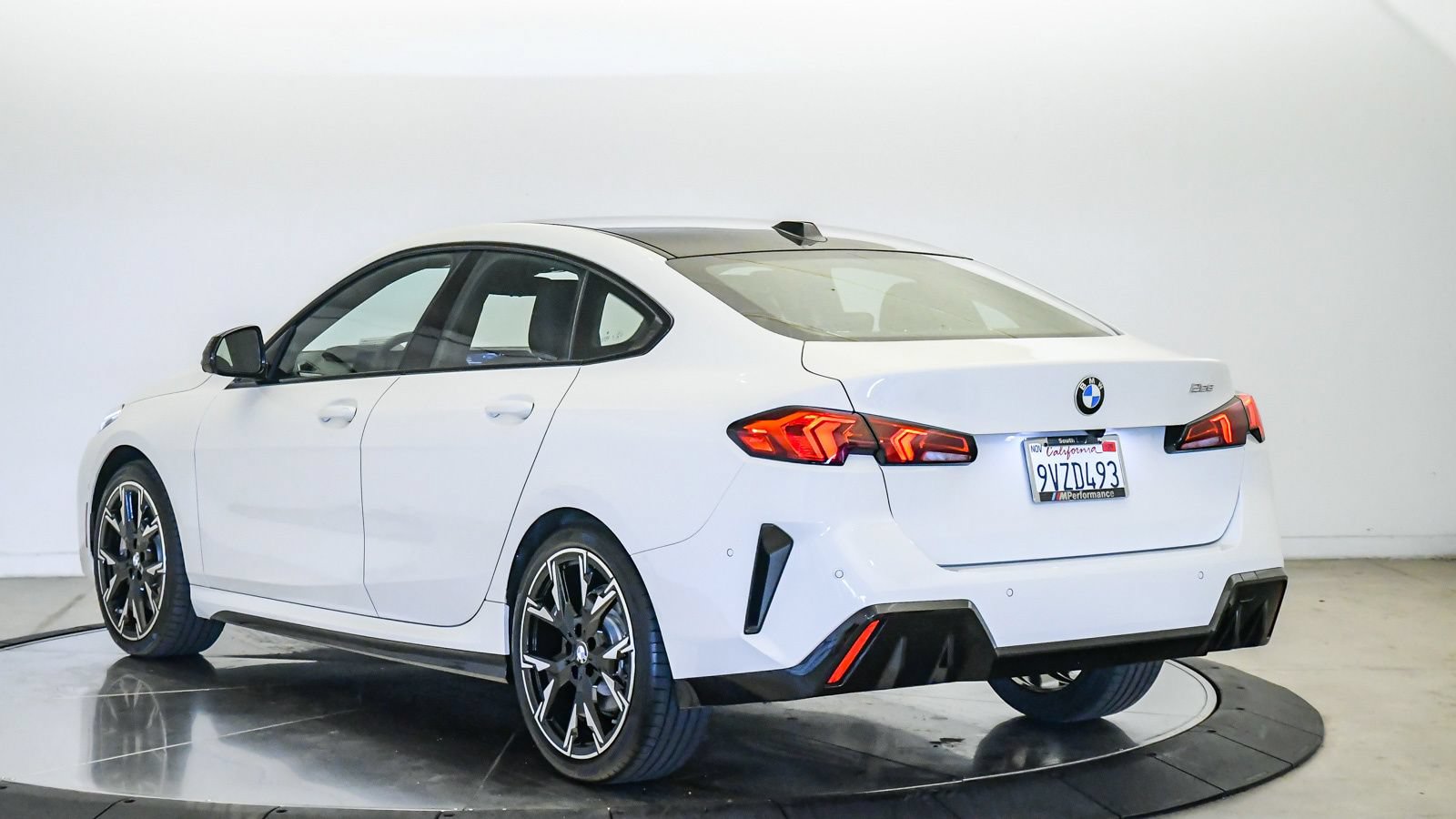 Used 2026 BMW 228i w/ Technology Package FWD image 2