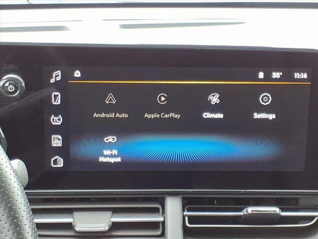 Used 2025 Chevrolet Trax RS image 21