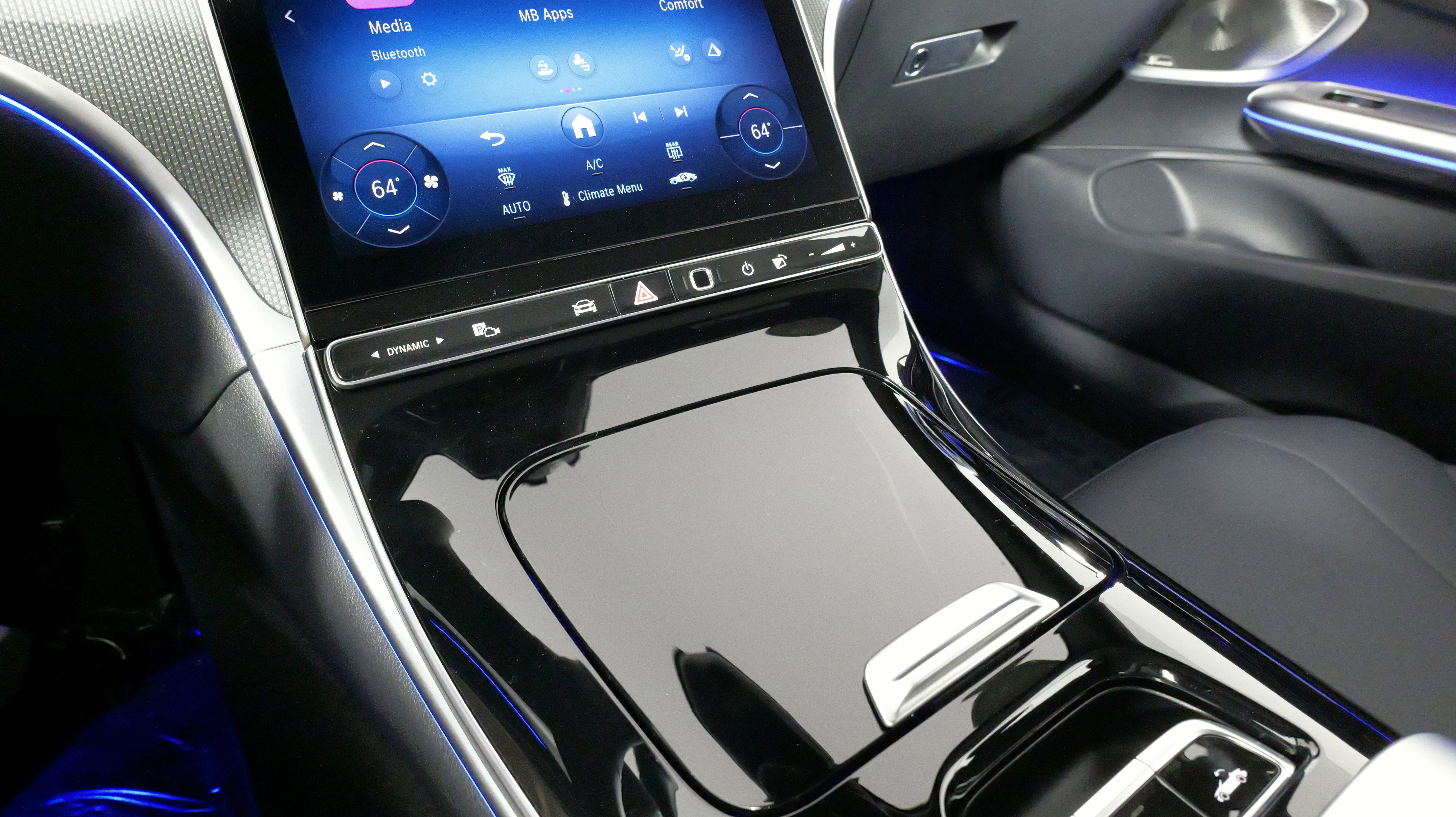 Used 2024 Mercedes-Benz CLE 300 4MATIC Cabriolet image 56