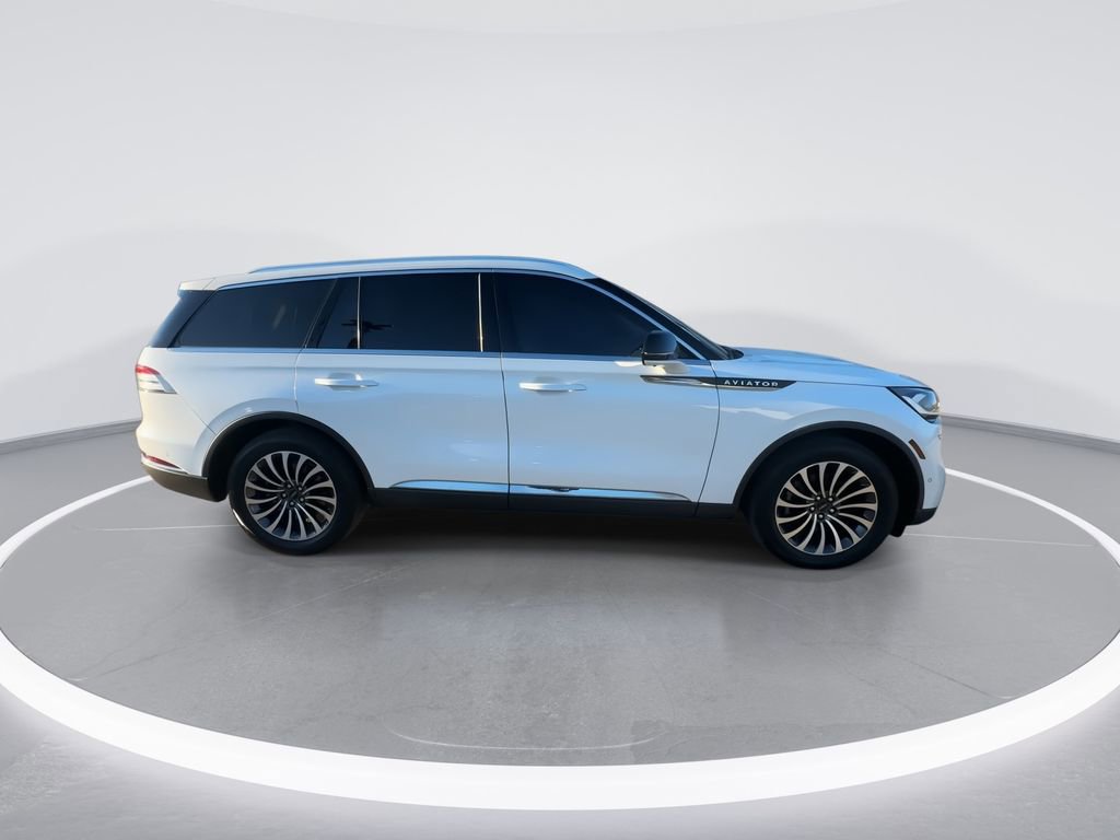 Used 2022 Lincoln Aviator Reserve w/ Elements Package Plus image 9