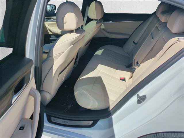 Used 2023 BMW 530i w/ Convenience Package RWD image 20