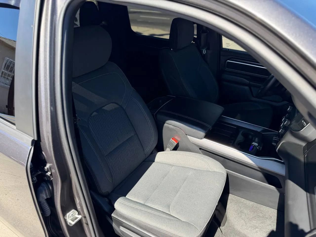 Used 2024 RAM 1500 Big Horn image 43