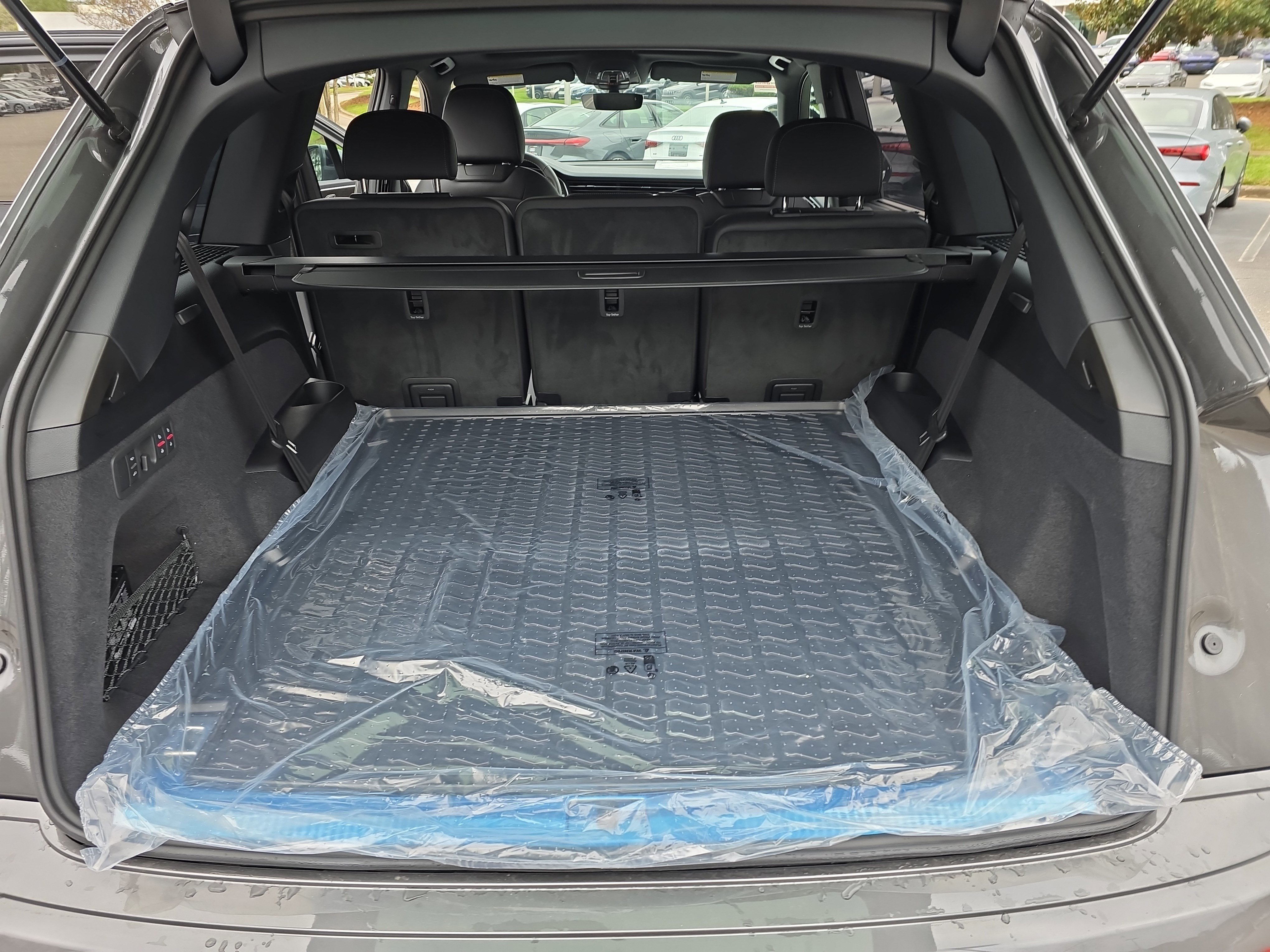 New 2025 Audi Q7 3.0T Premium Plus AWD/4WD image 12