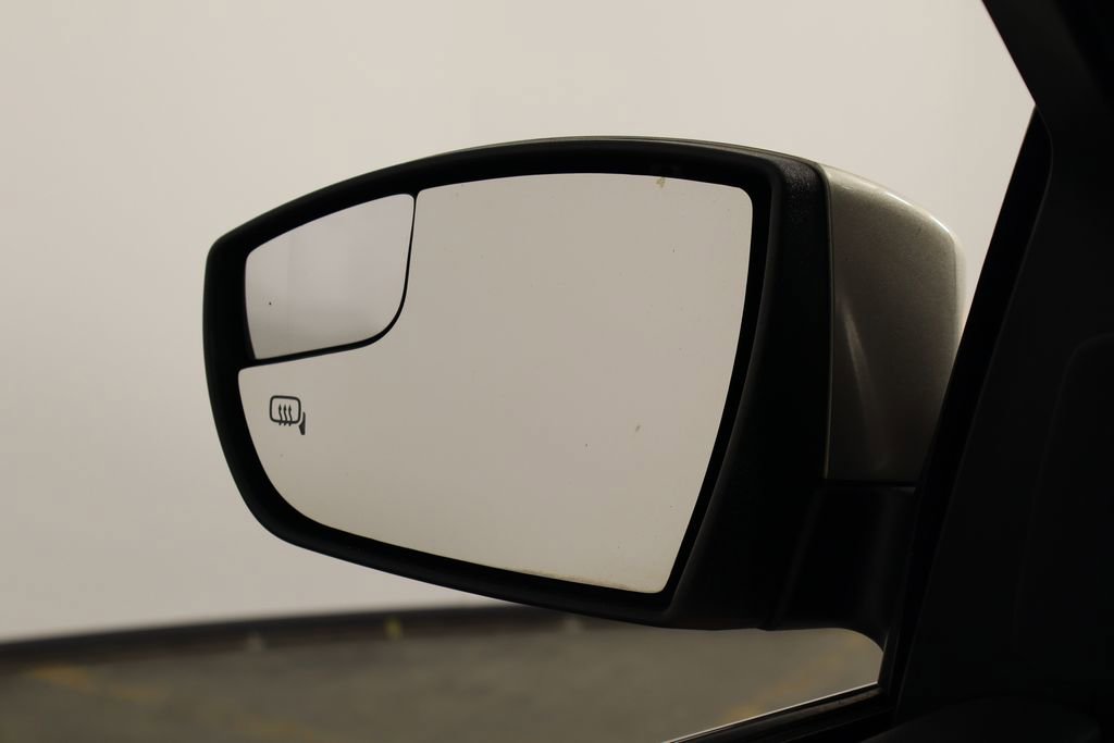 Used 2018 Ford Focus Titanium image 40