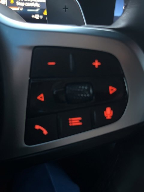 Used 2023 BMW M340i w/ Premium Package image 18