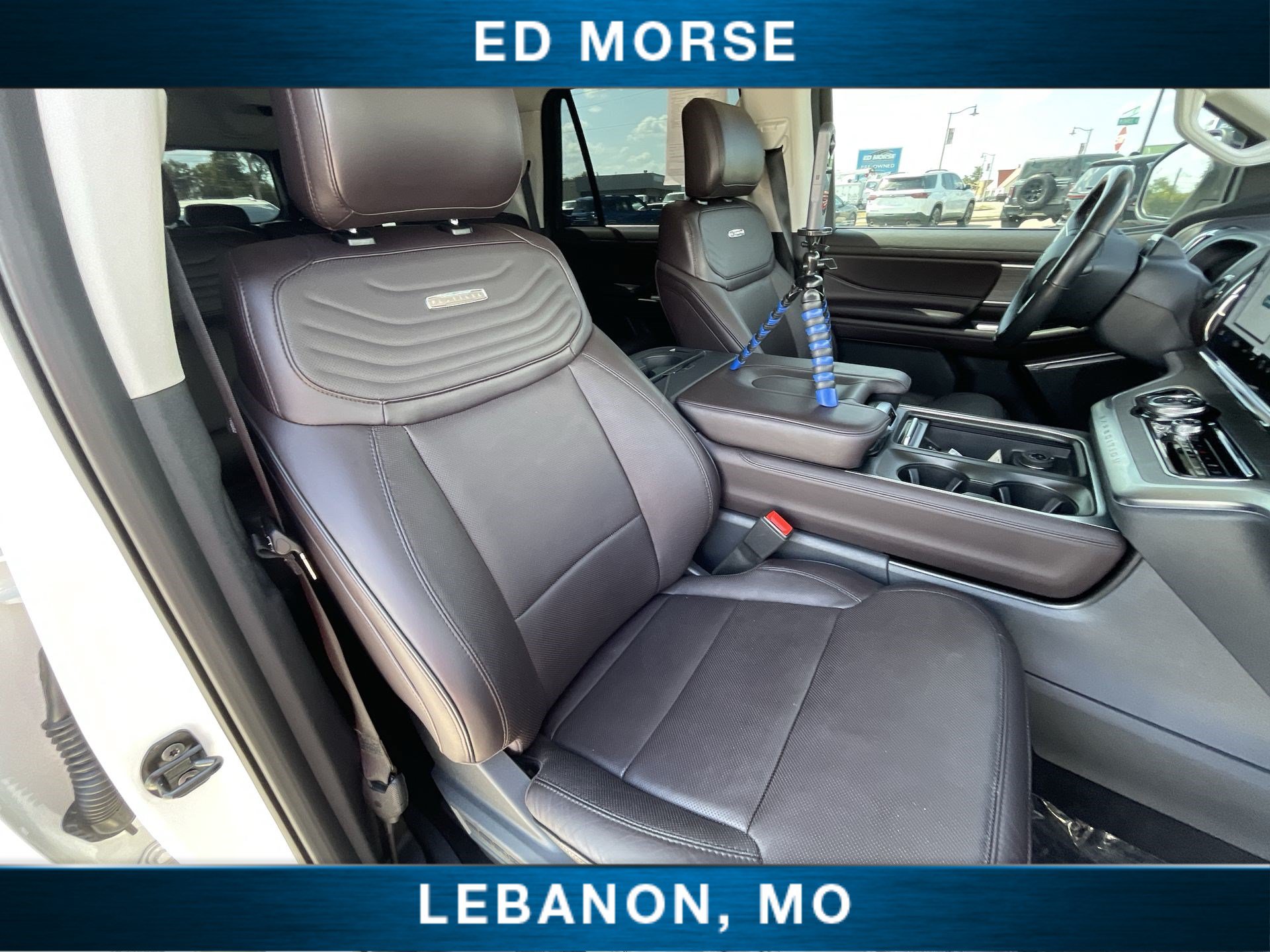 Certified 2025 Ford Expedition Max Platinum w/ Platinum Ultimate Package AWD/4WD image 26