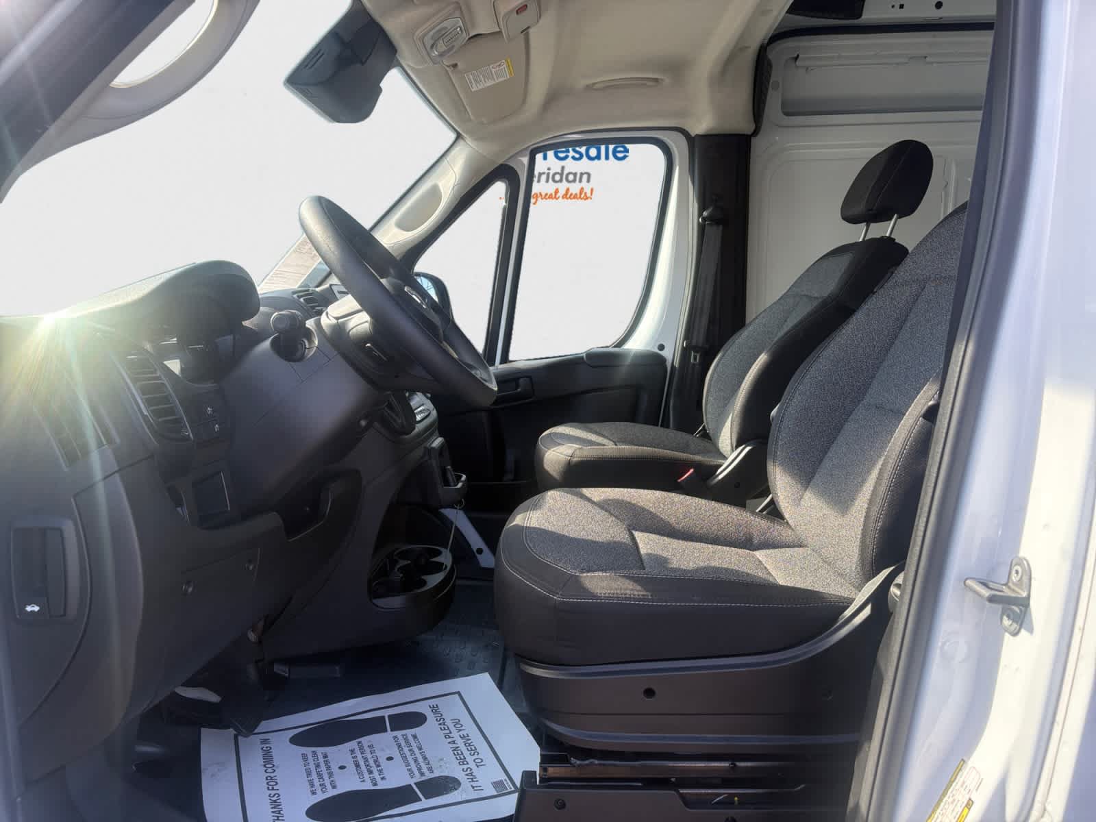Used 2025 RAM ProMaster 2500 FWD image 11