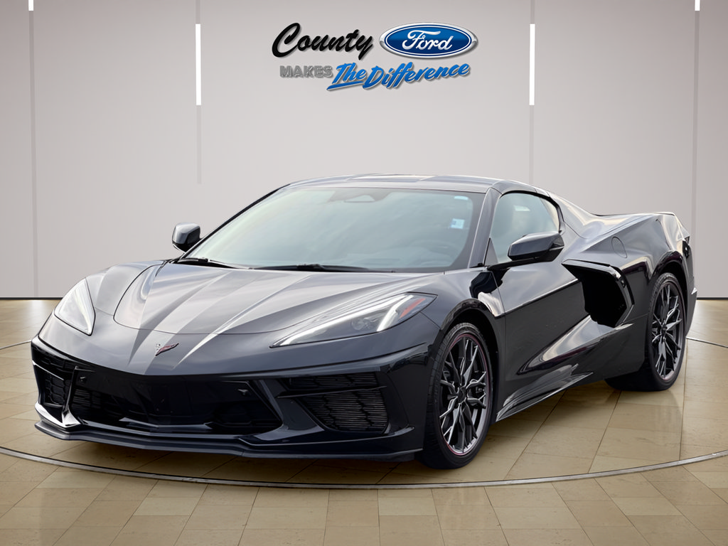 Used 2024 Chevrolet Corvette Stingray Preferred Cpe w/ Stealth Interior Trim Package RWD image 2