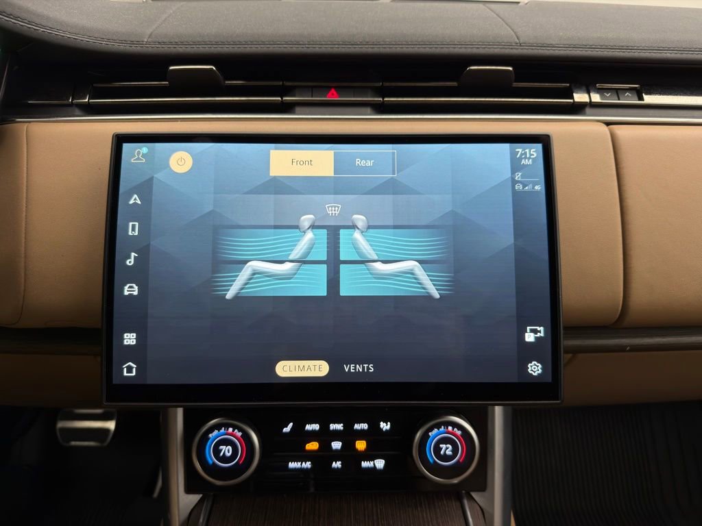 Used 2023 Land Rover Range Rover SE image 12