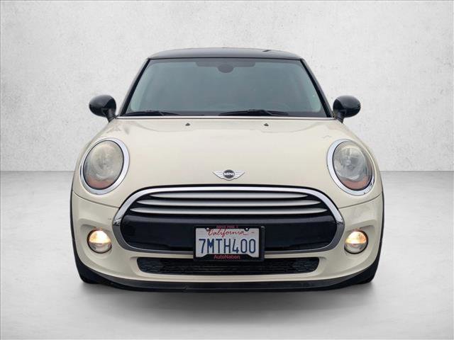Used 2015 MINI Cooper 2-Door Hardtop image 2