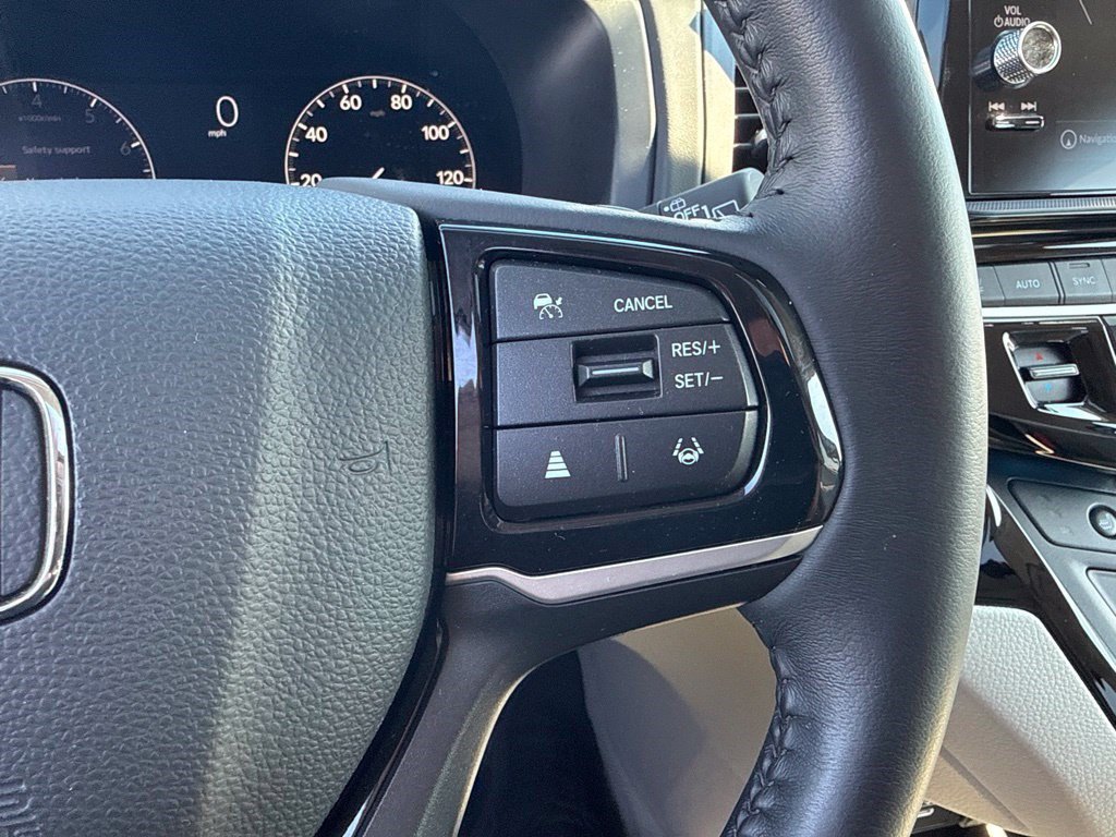 Certified 2026 Honda Odyssey Touring image 28