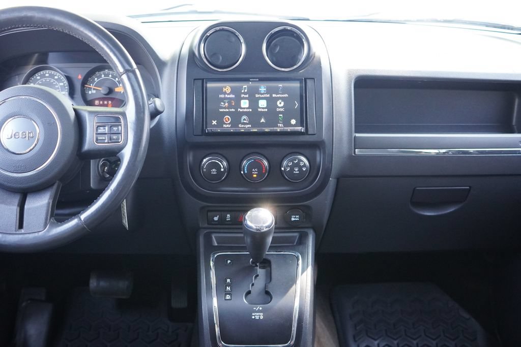 Used 2014 Jeep Patriot Latitude w/ Sun/Sound Group AWD/4WD image 25