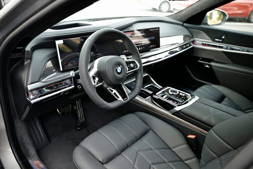 New 2026 BMW 740i w/ Premium Package image 19
