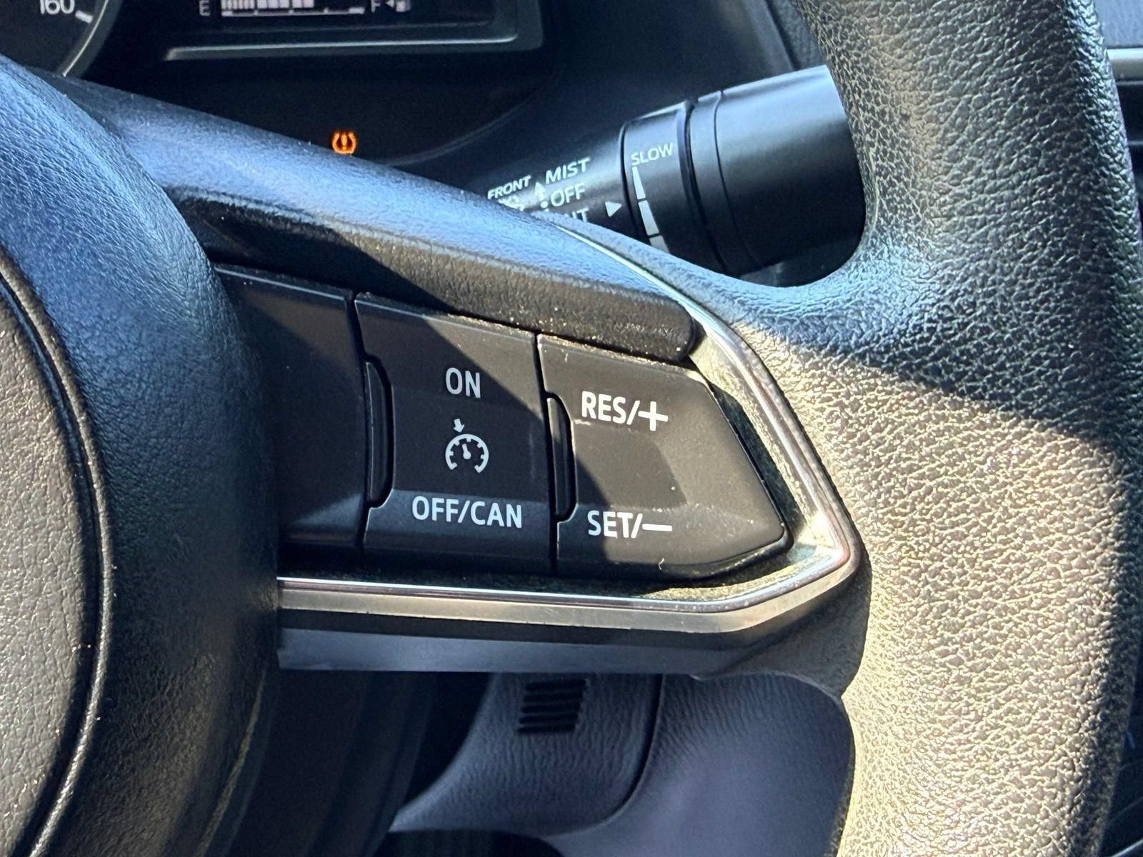 Used 2017 MAZDA MAZDA3 Sport FWD image 33