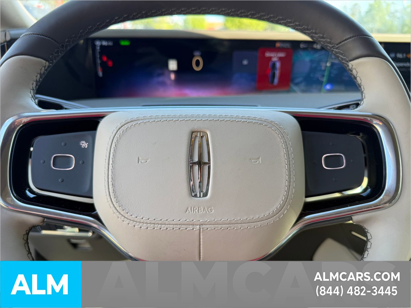 Used 2025 Lincoln Nautilus Reserve AWD/4WD image 23