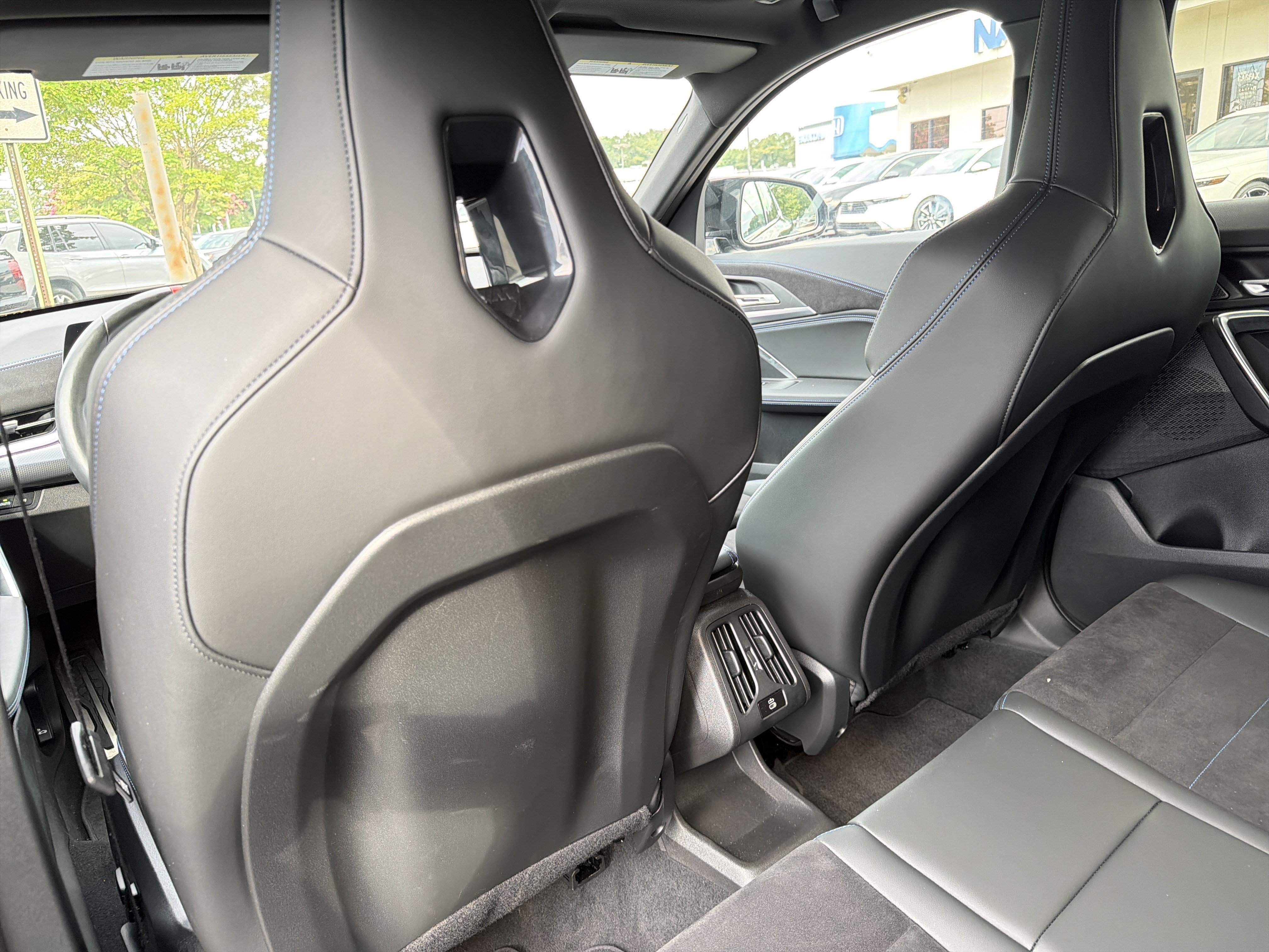 Certified 2026 BMW X2 M35i AWD/4WD image 22